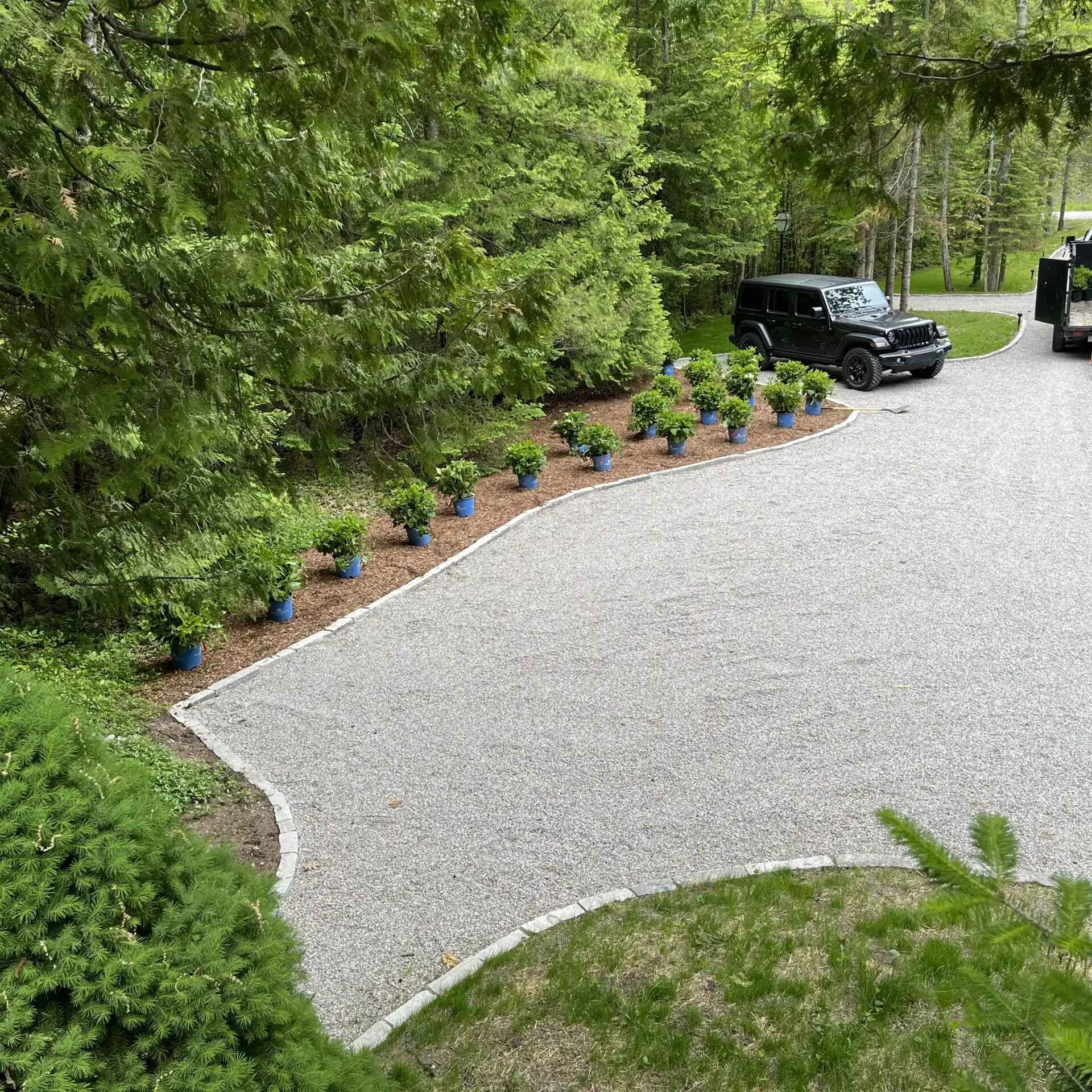 Gravel driveway image 2